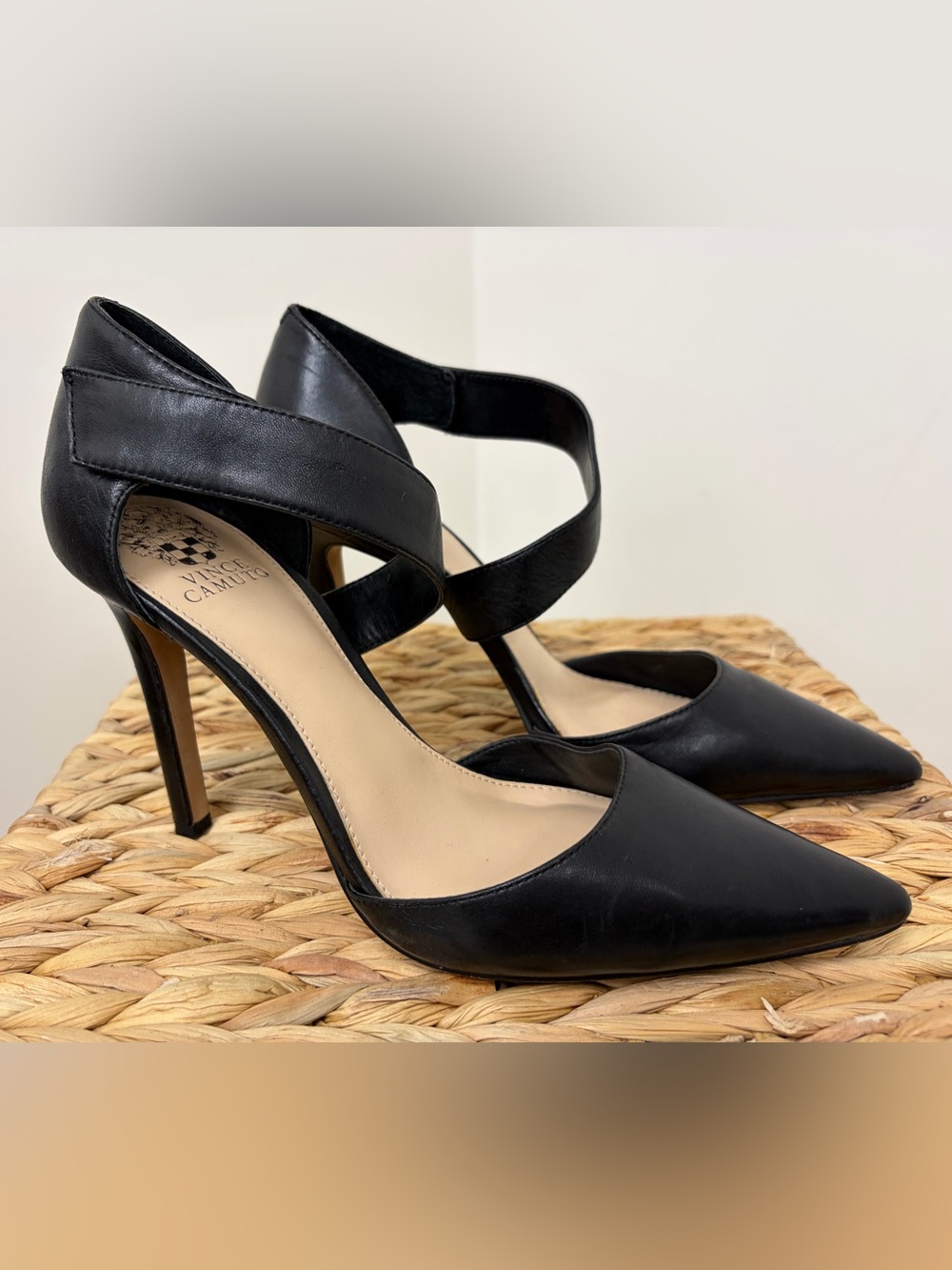 Vince Camuto Black Pointed-Toe Crisscross Strap Stiletto Heels